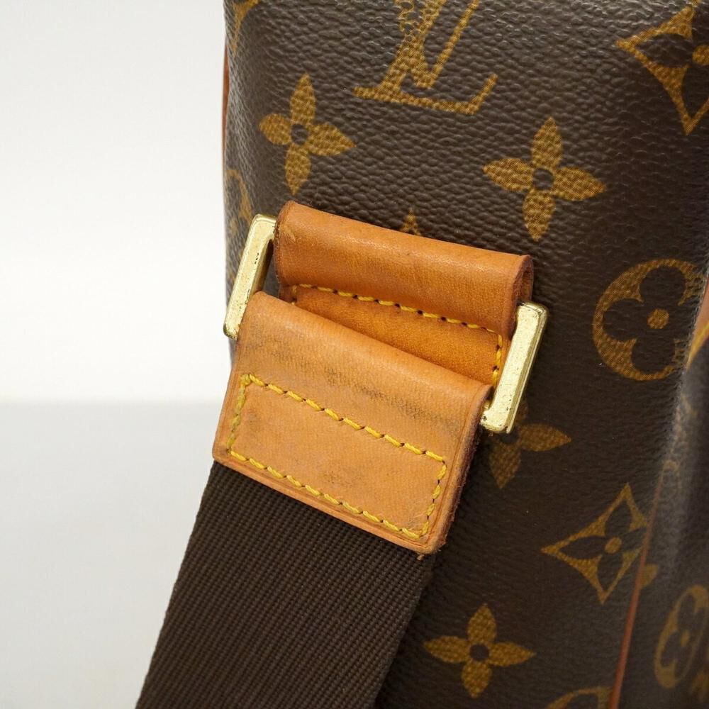 Louis Vuitton Shoulder Bags