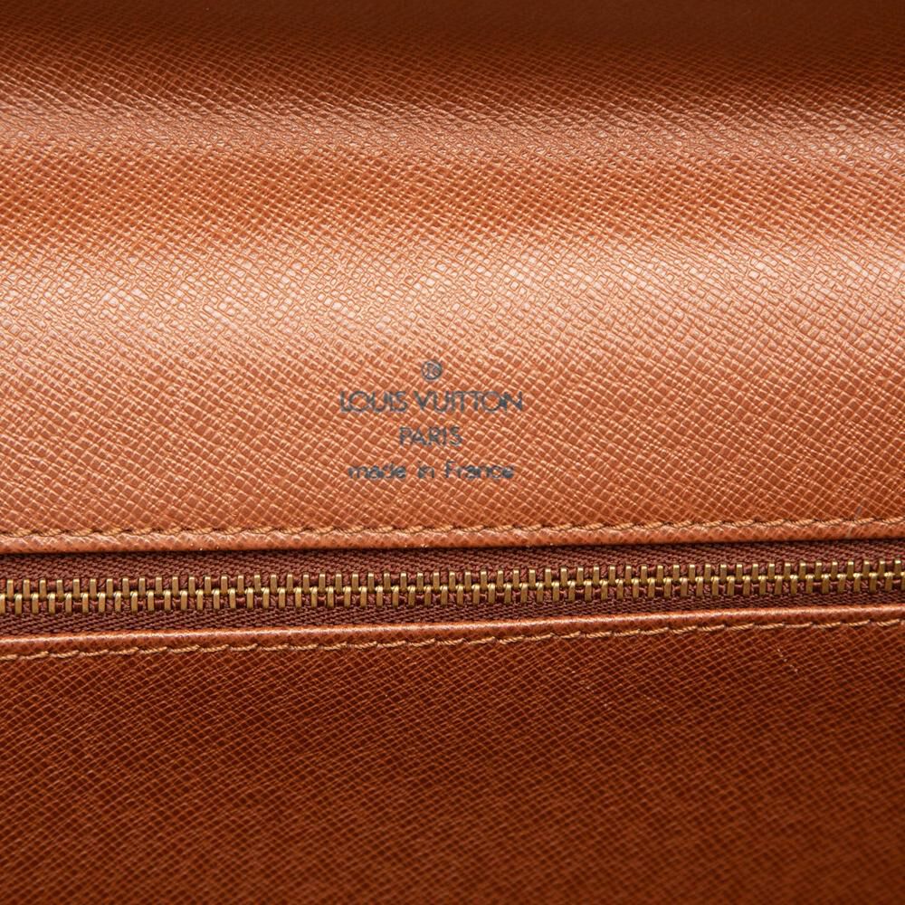 Louis Vuitton Pochette Dame