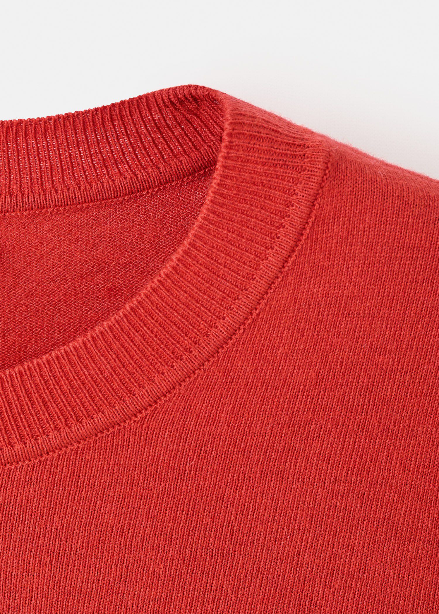 Fine-knit crew-neck sweater