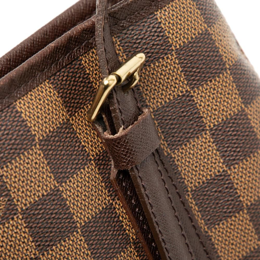 Louis Vuitton Marais