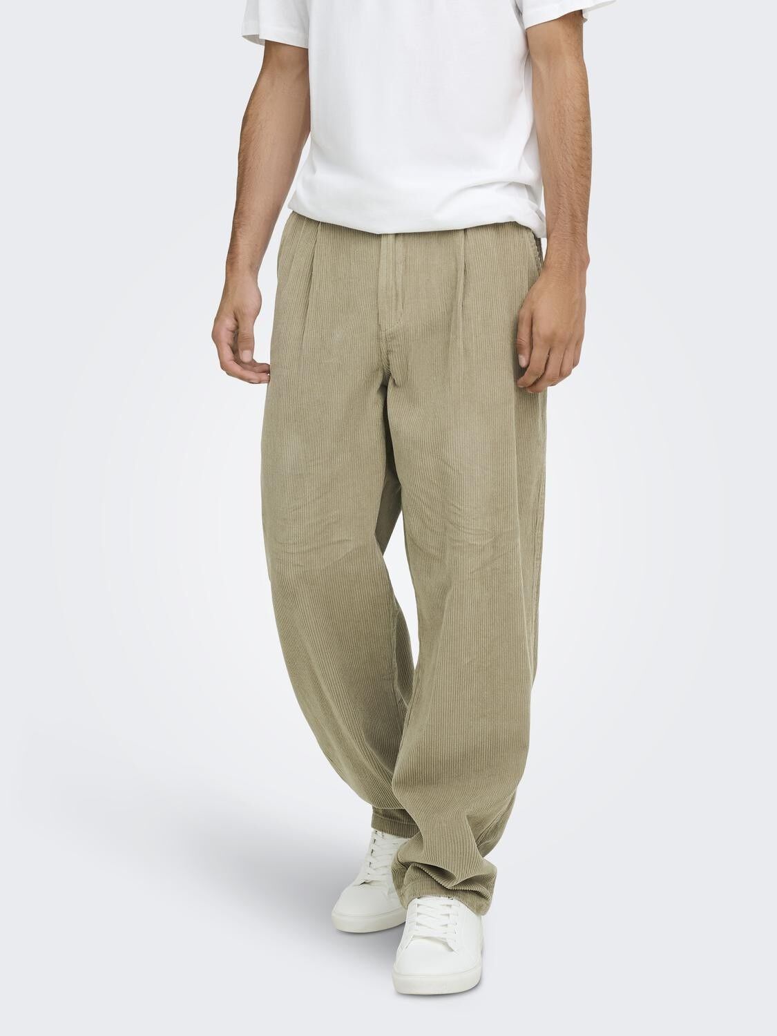 ONSTOBY LOOSE TAP CORD BRAY PANTS W