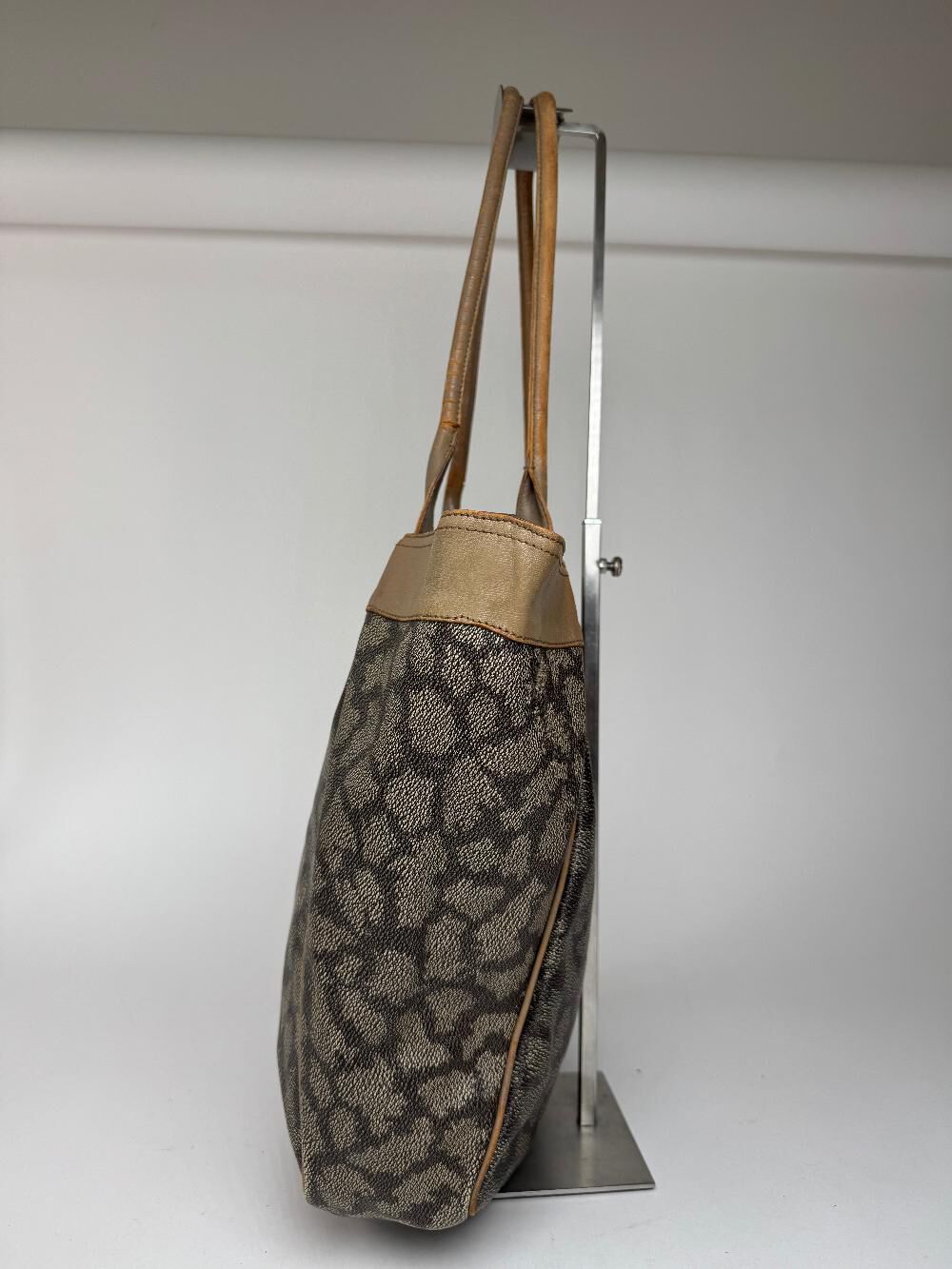 Yves Saint Laurent Shopper