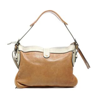 Chlo&eacute; Shoulder Bag