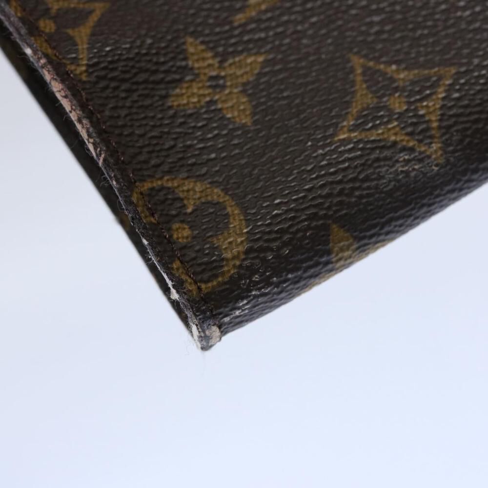 Louis Vuitton Pouch