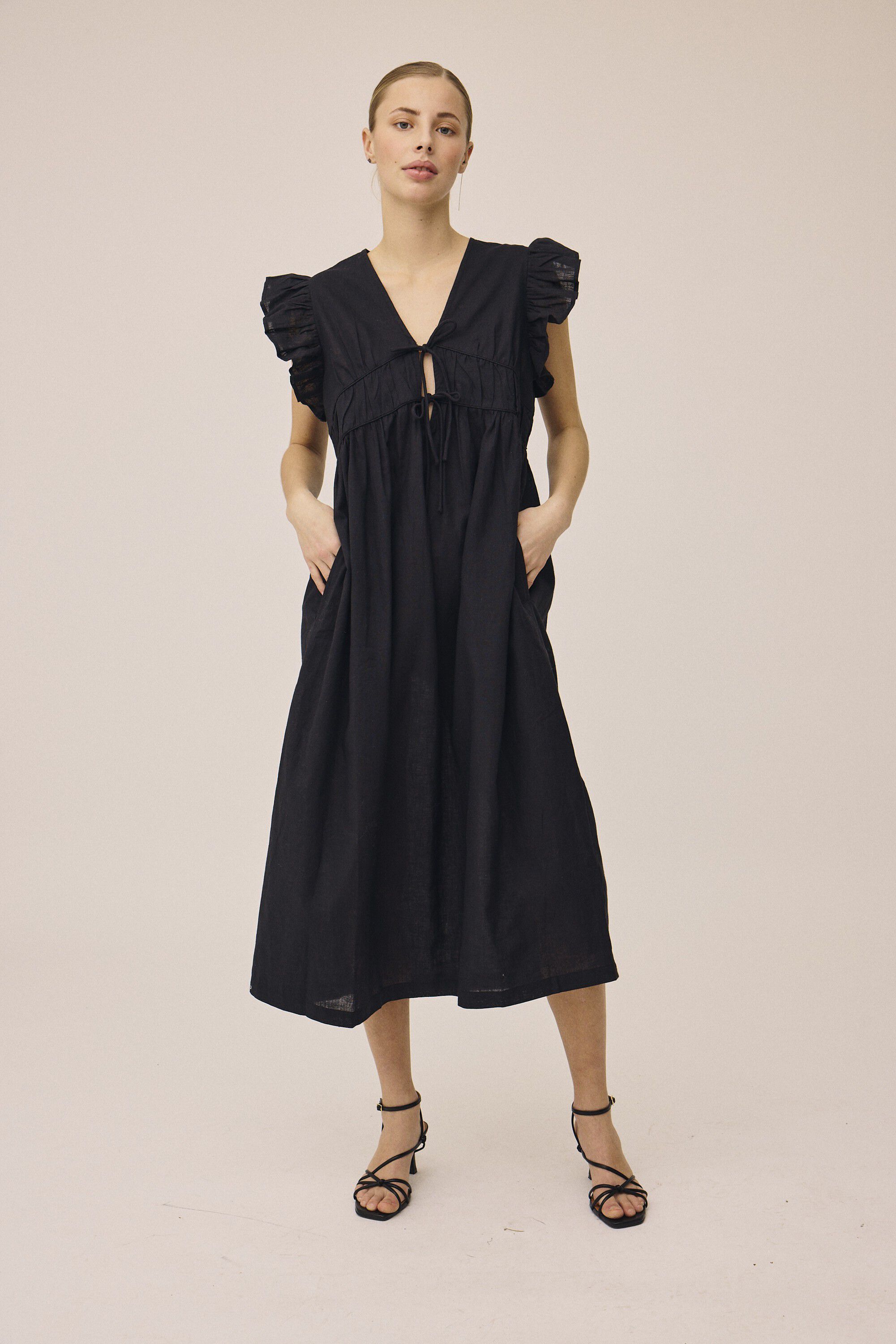 Linnekl&auml;nningar