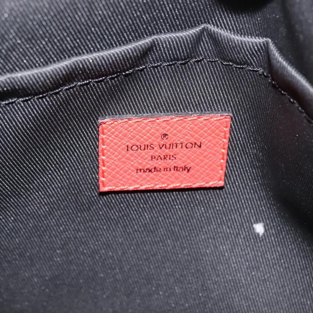 Louis Vuitton Messenger