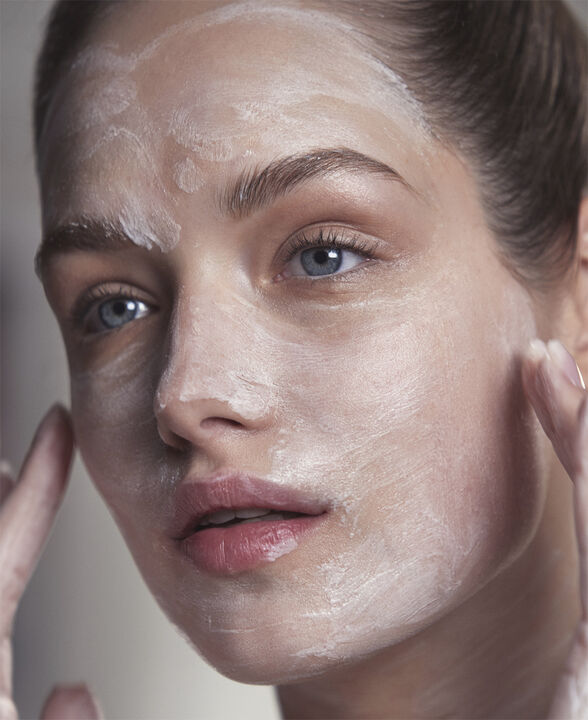 Exfoliating Enzyme Mask