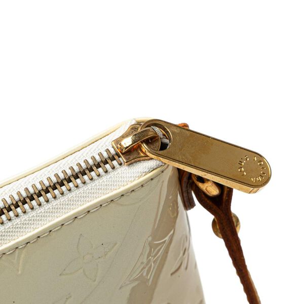 Louis Vuitton Crossbody Bag