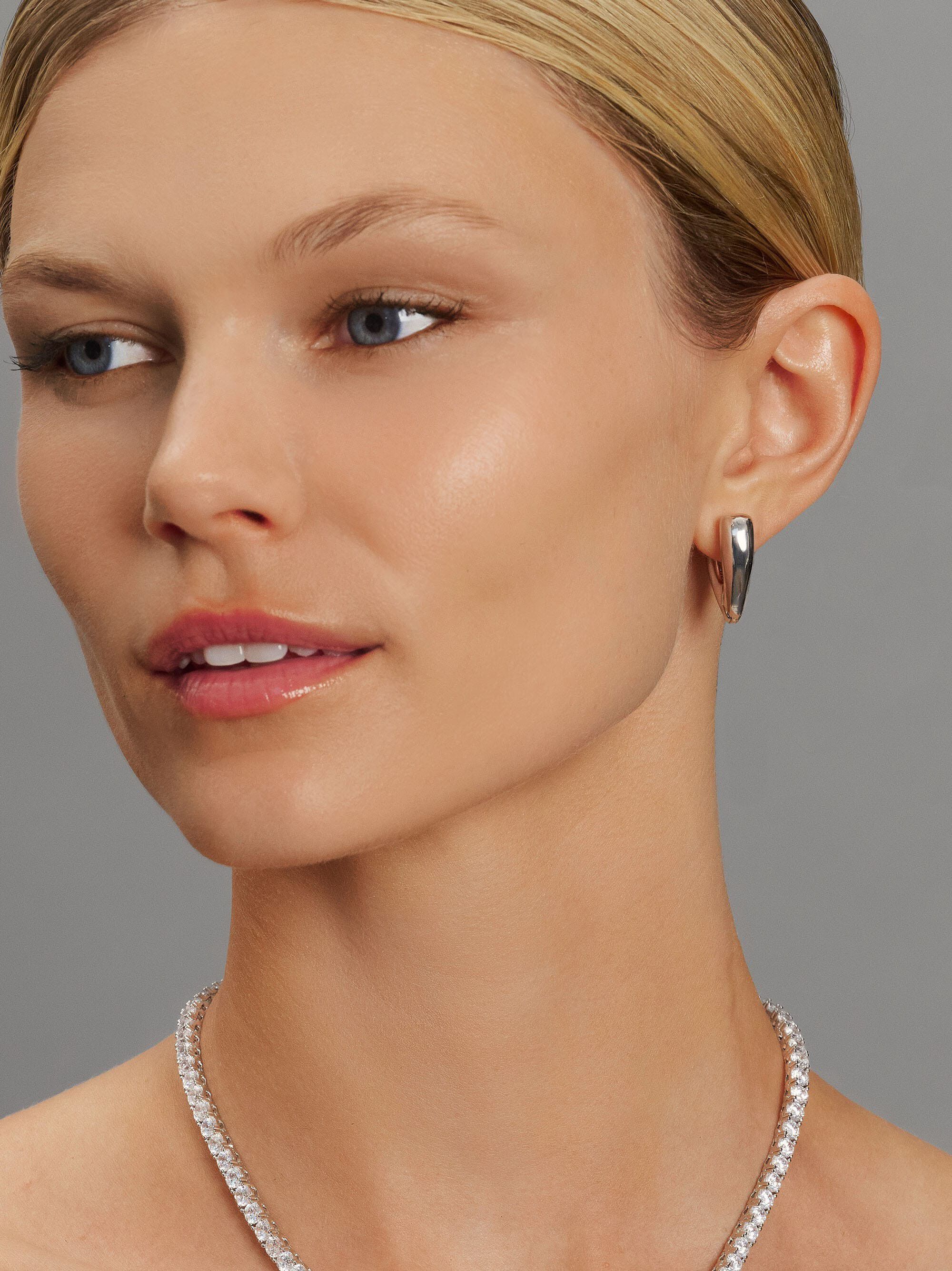 Women's Heart Hoop Earrings in Silver