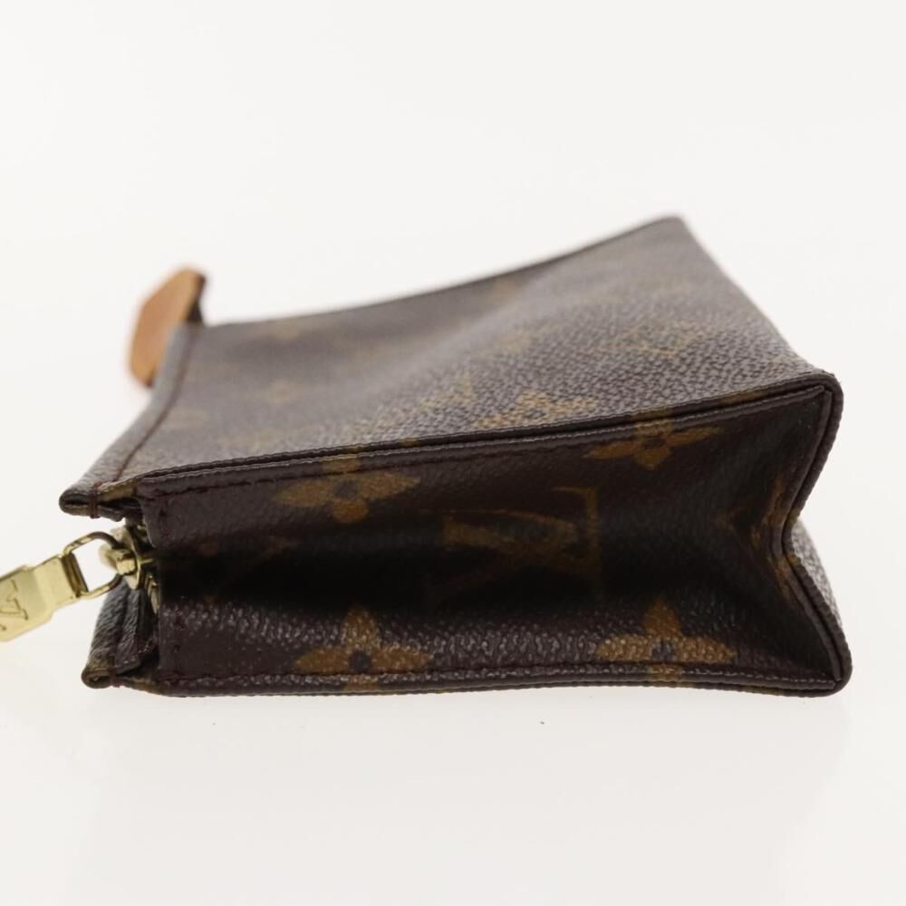 Louis Vuitton Poche Toilette