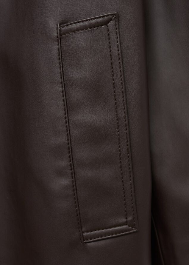 TRENCH COAT. -- TAYLOR