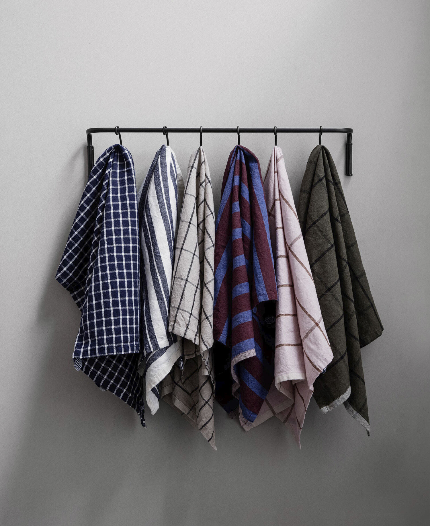 Hale Tea Towel - Green/Black