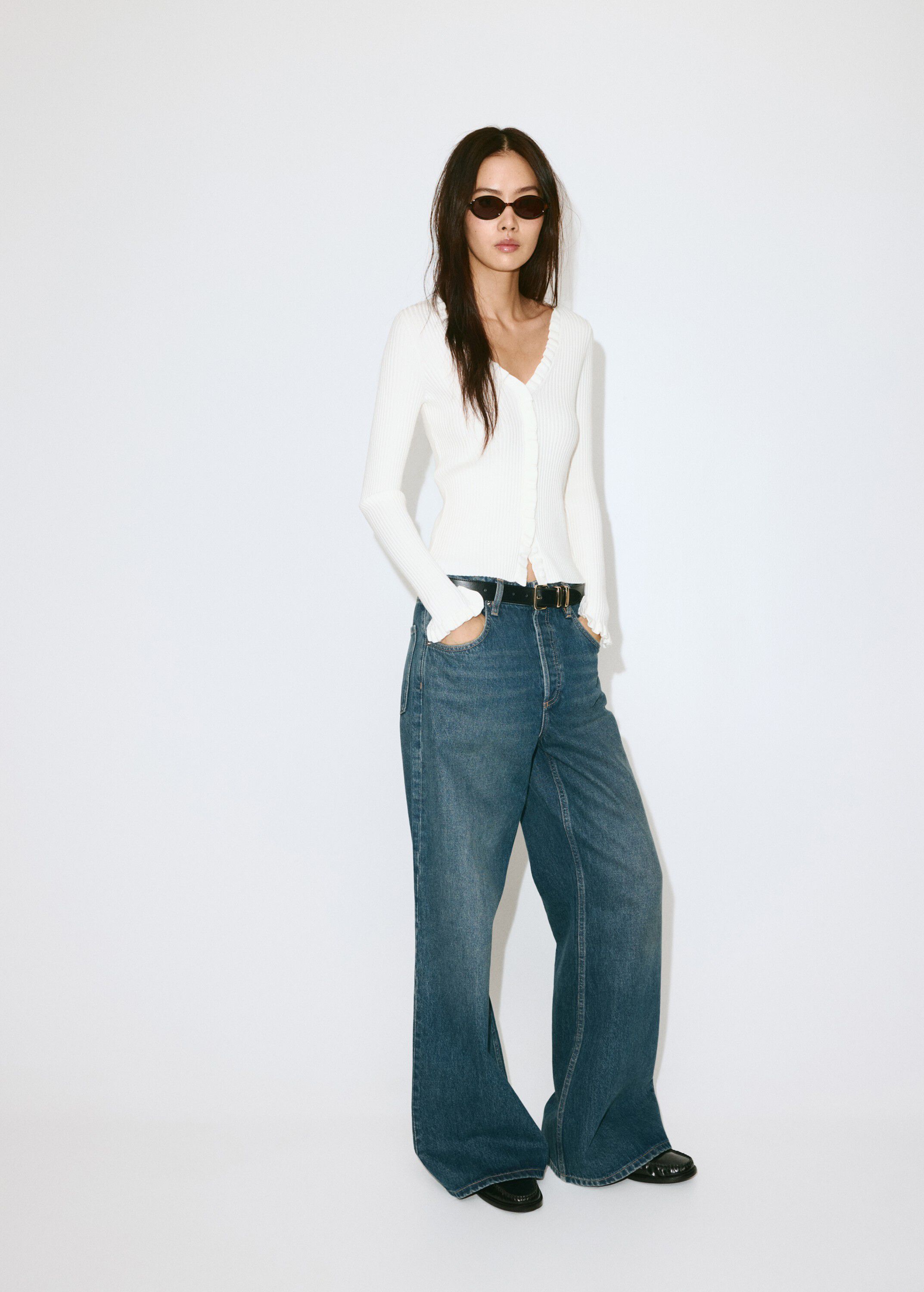 Ribbed ruffle cardigan