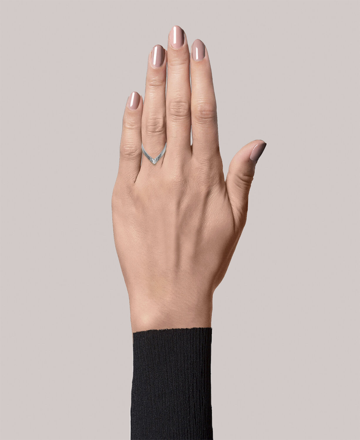 Reflection V-ring, sterling silver-46