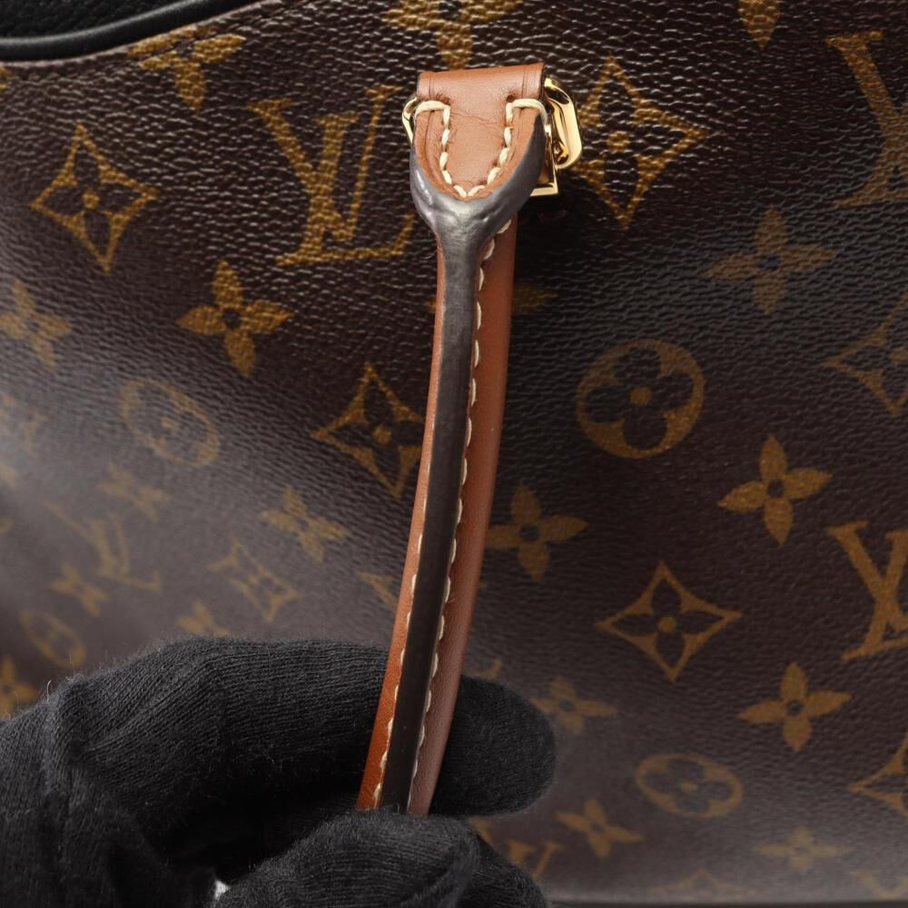 Louis Vuitton Pallas