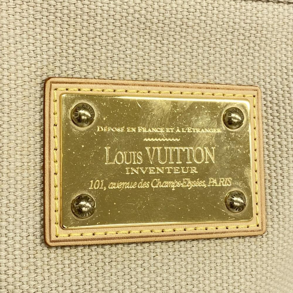 Louis Vuitton Antigua