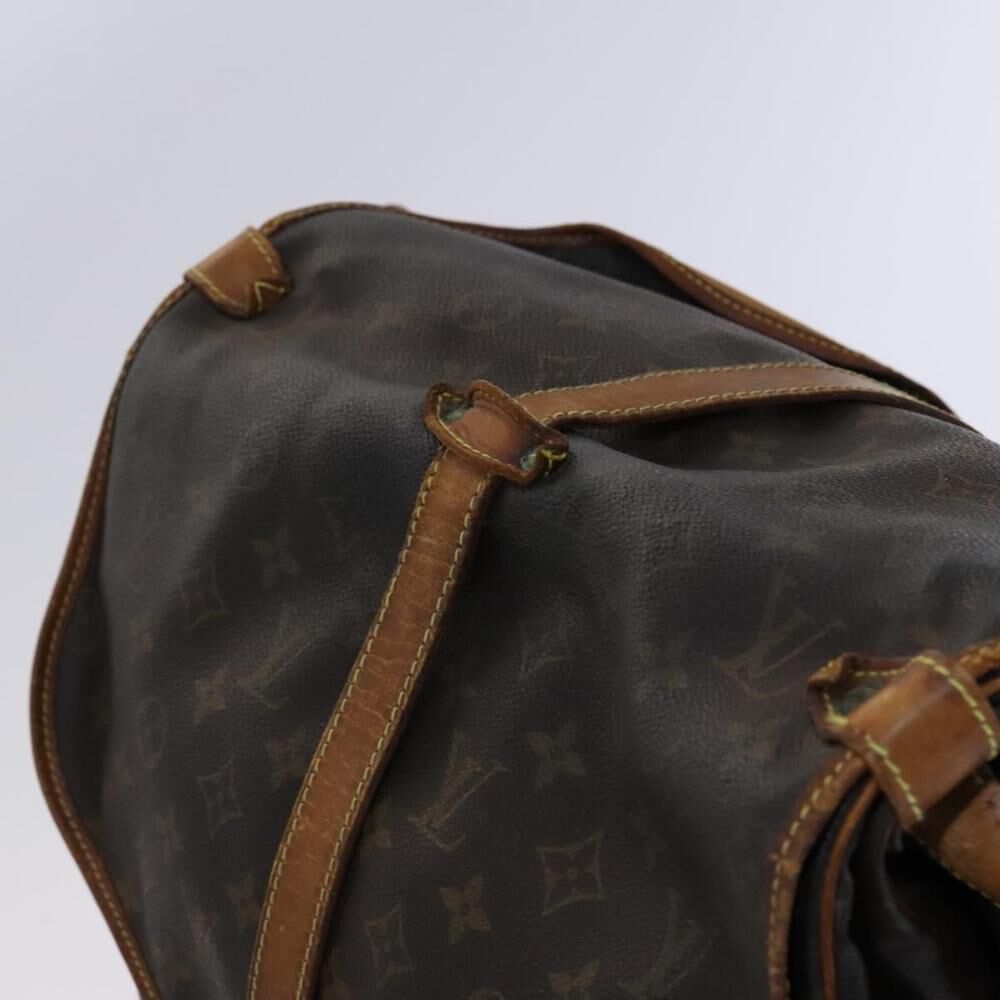 Louis Vuitton Saumur