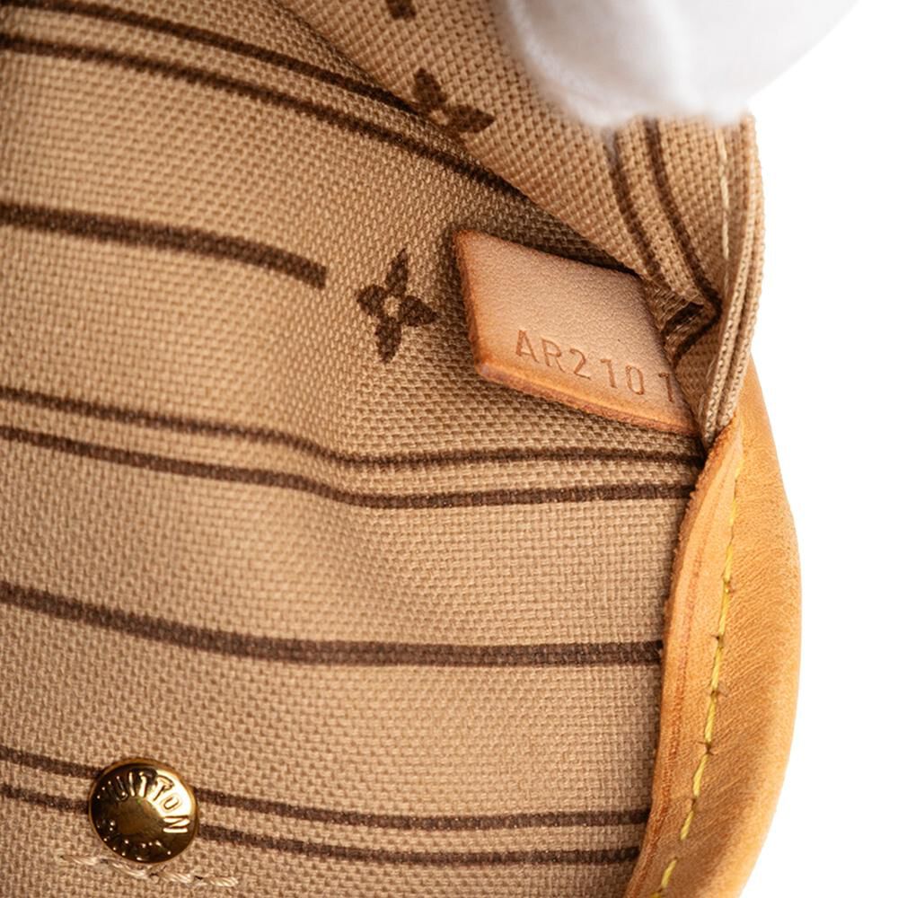 Louis Vuitton Neverfull