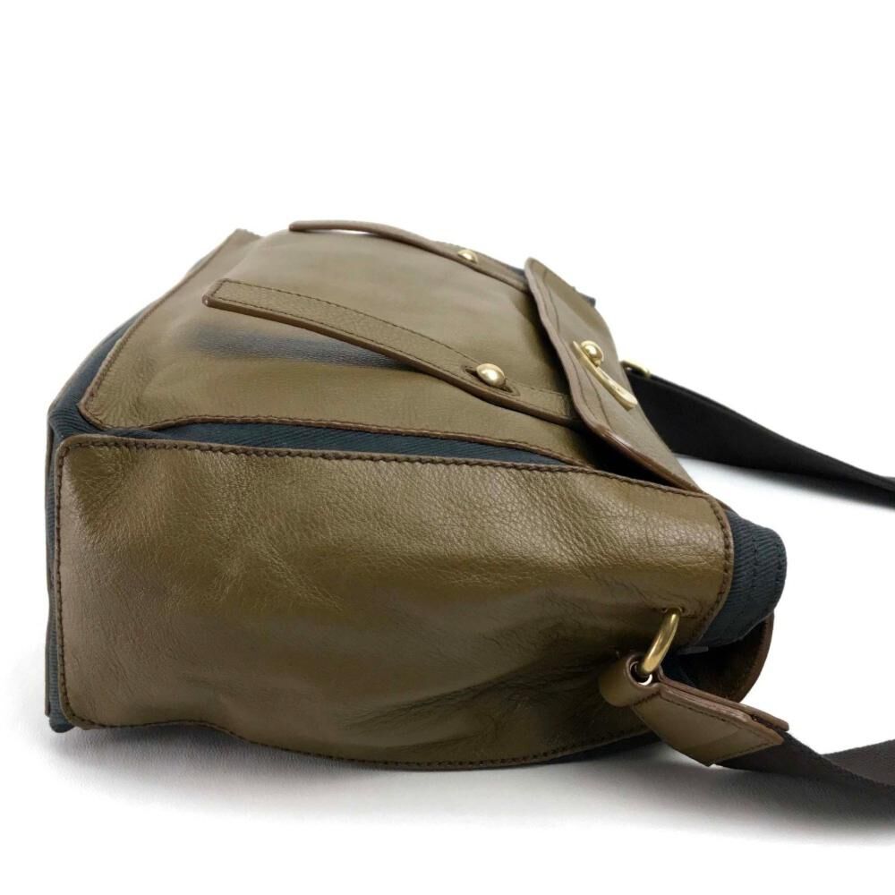 Yves Saint Laurent Shoulder Bag