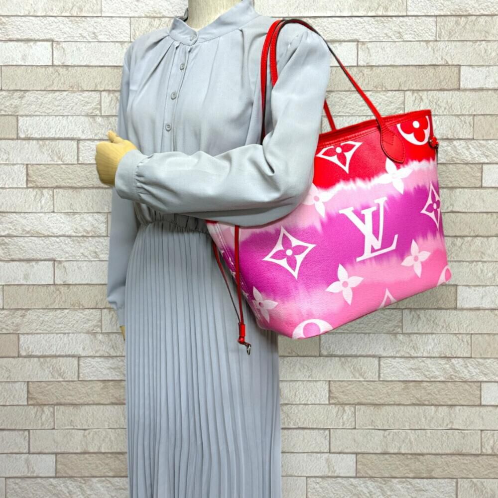 Louis Vuitton Neverfull