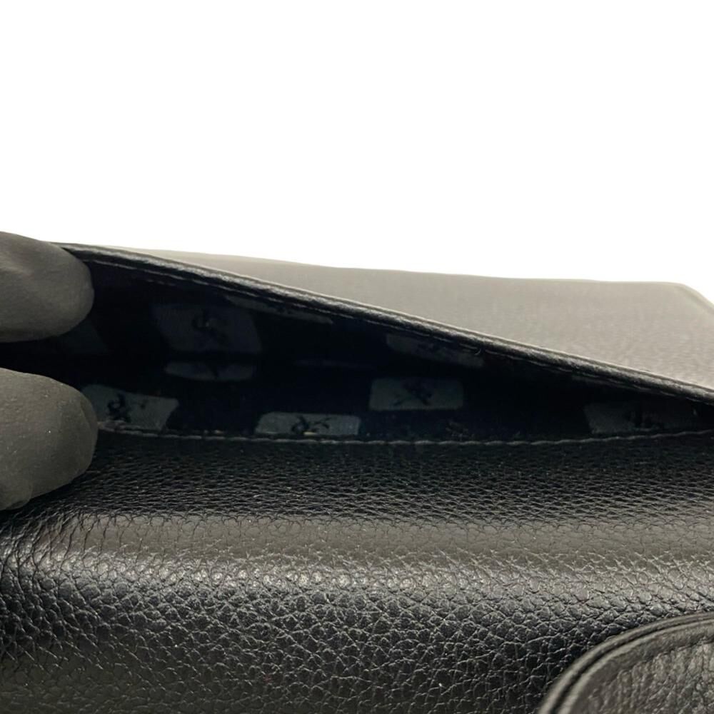 Yves Saint Laurent Handbag