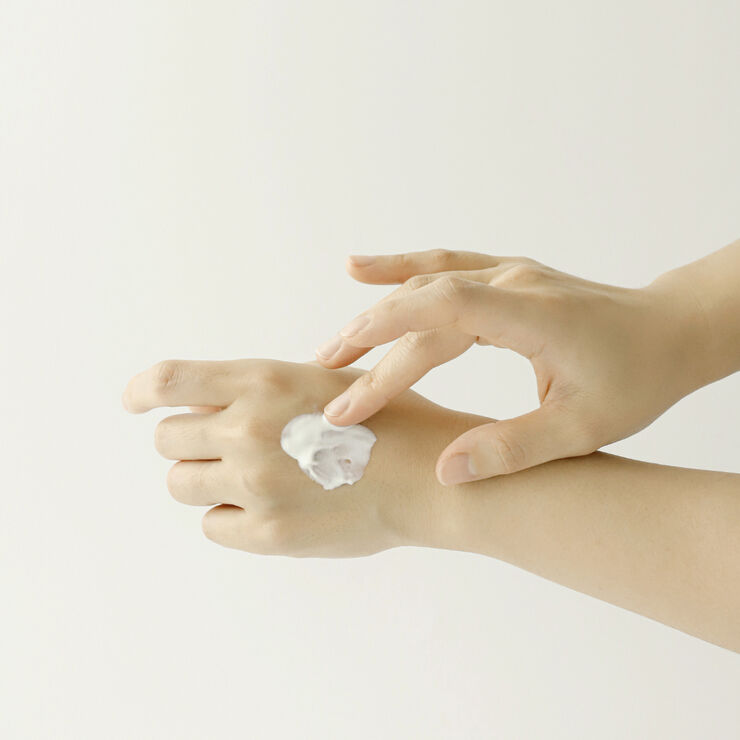 Relief Sun: Rice + Probiotics SPF50+