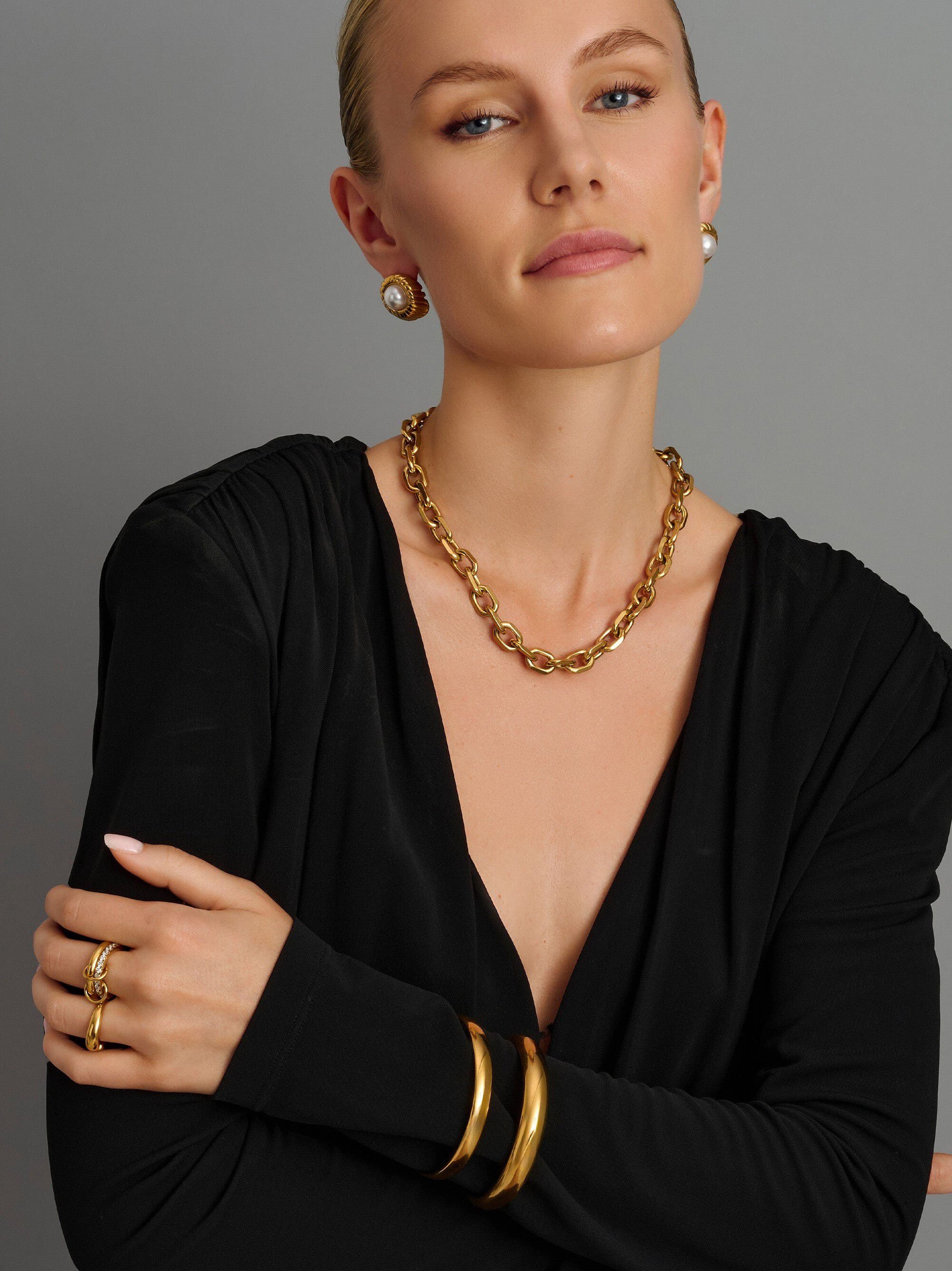 Women's Round Cable Chain Necklace in Gold