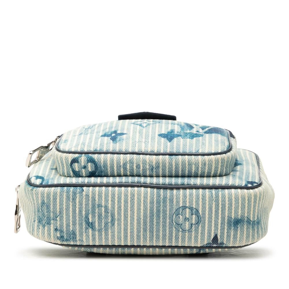Louis Vuitton Pouch