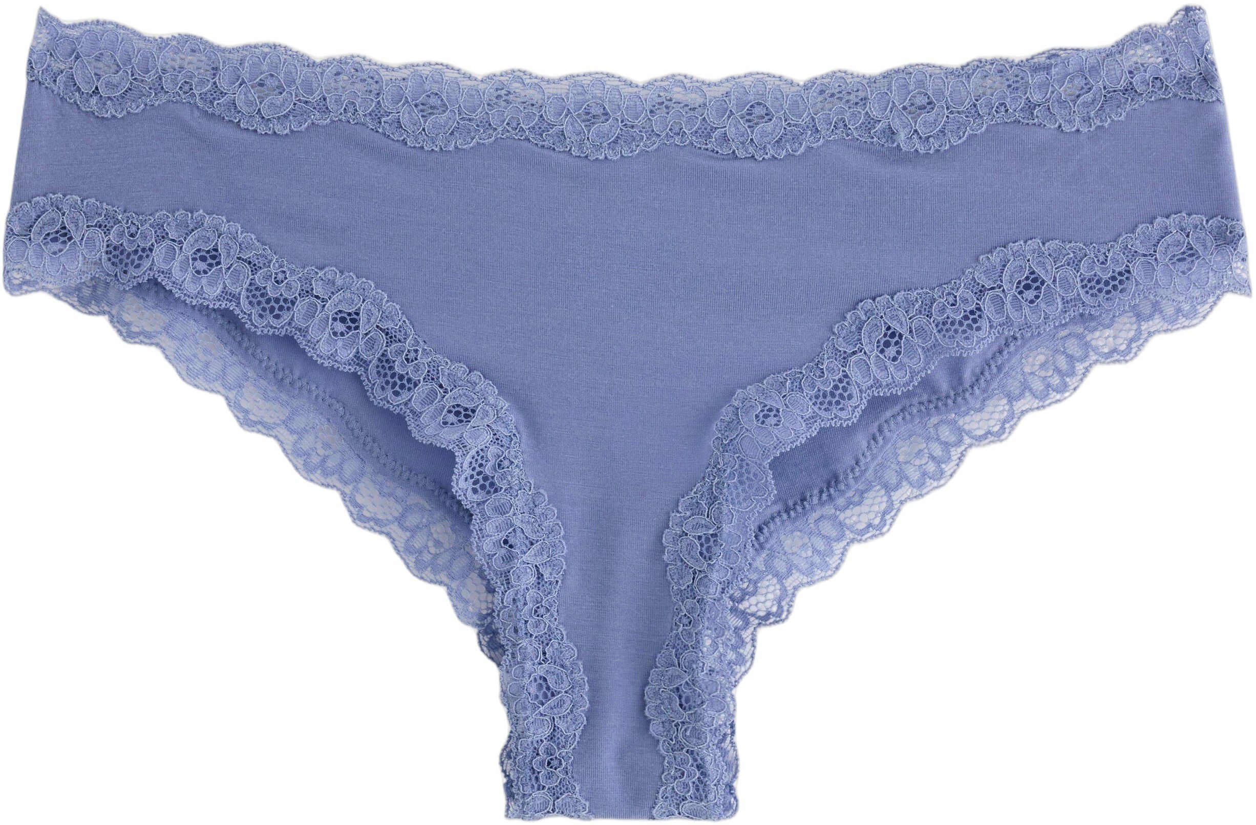 Brazilian cut briefs with low waist