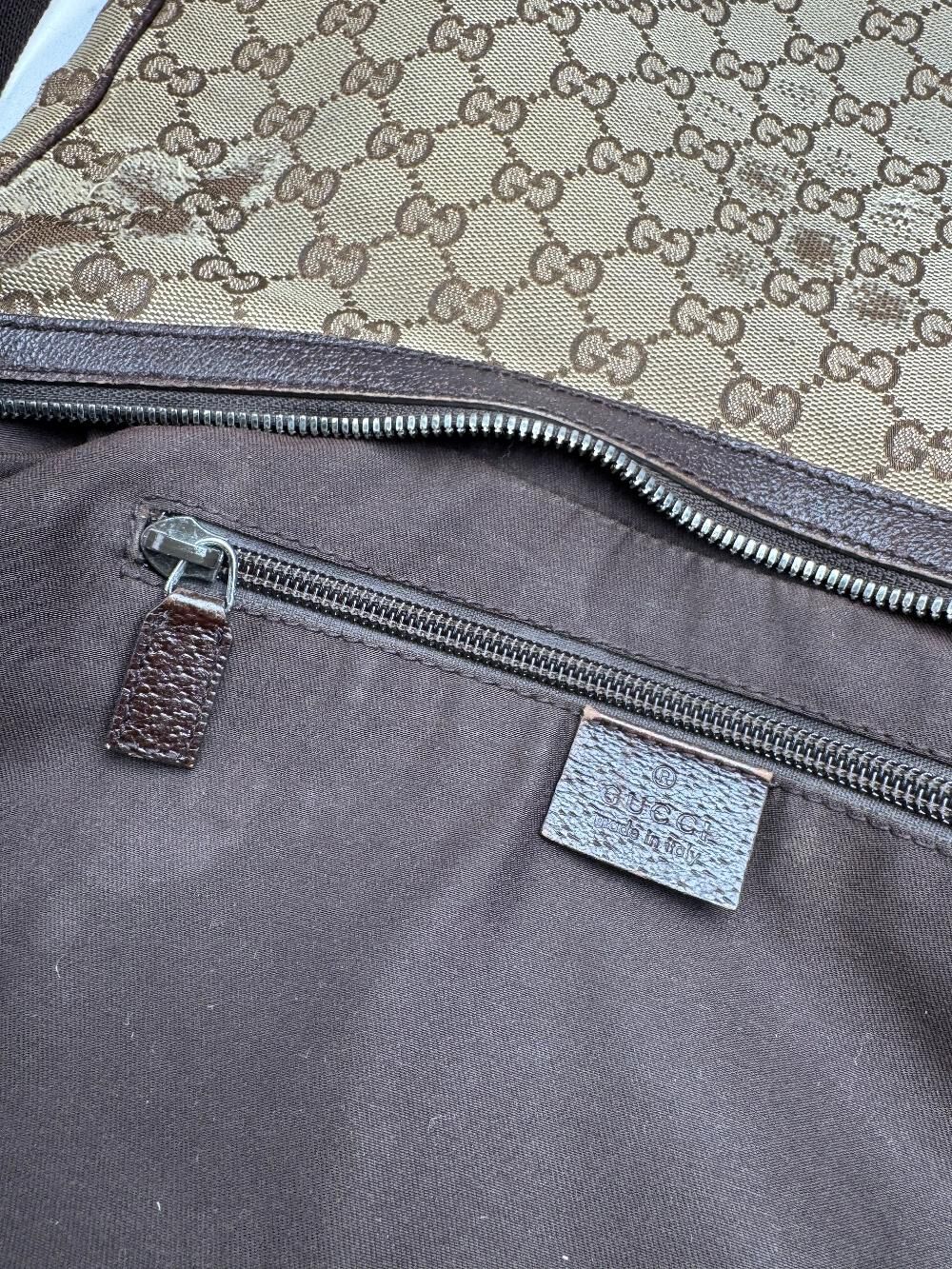 Gucci Shoulder Bag