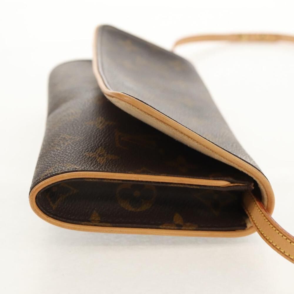 Louis Vuitton Shoulder Bags