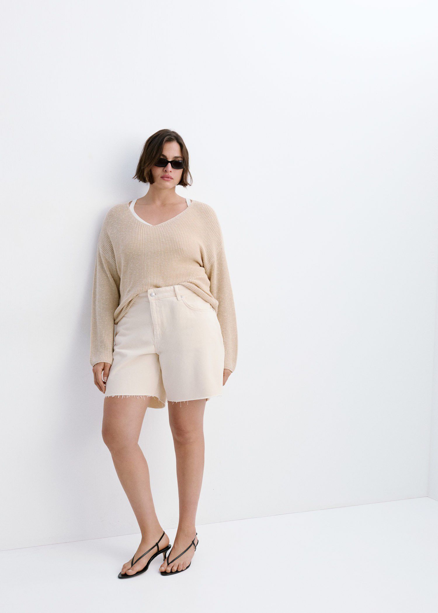 Straight low-rise denim Bermuda sho