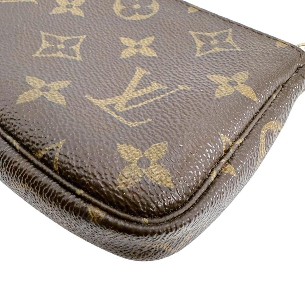 Louis Vuitton Pochette Accessoires
