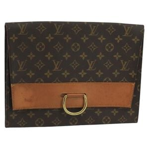 Louis Vuitton Clutch