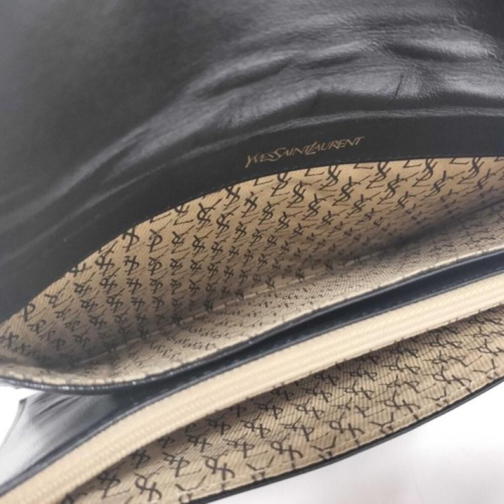 Yves Saint Laurent Clutch