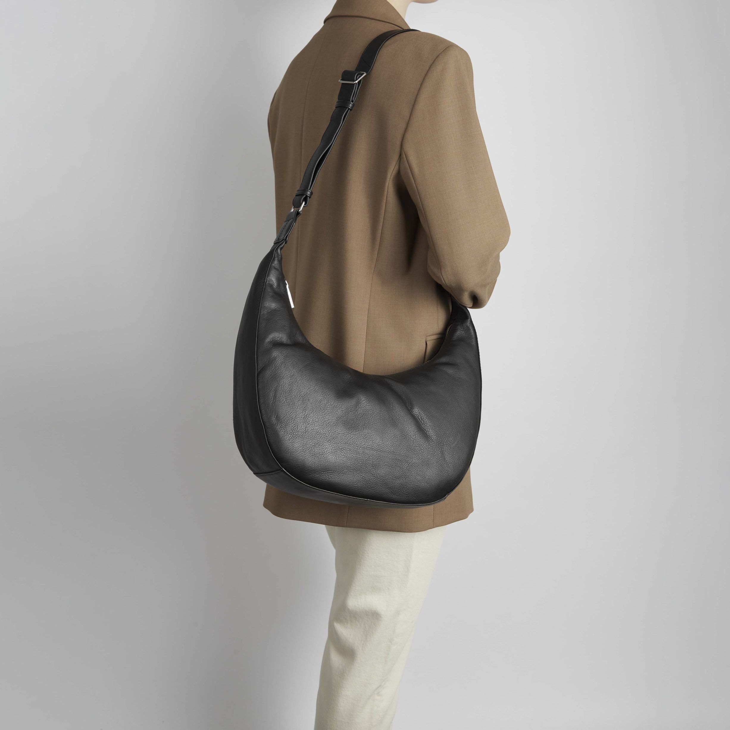 MargoMBG Sling Bag