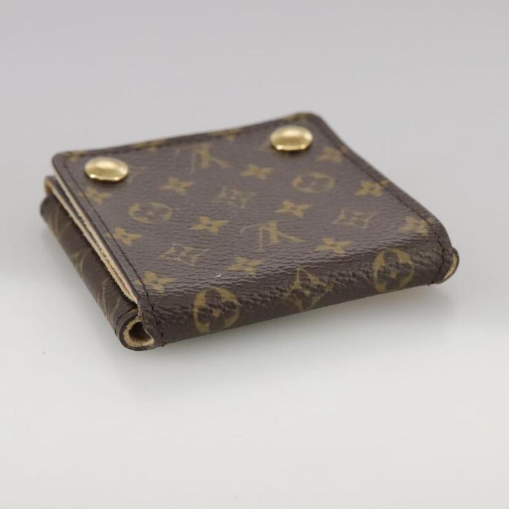 Louis Vuitton Pouch