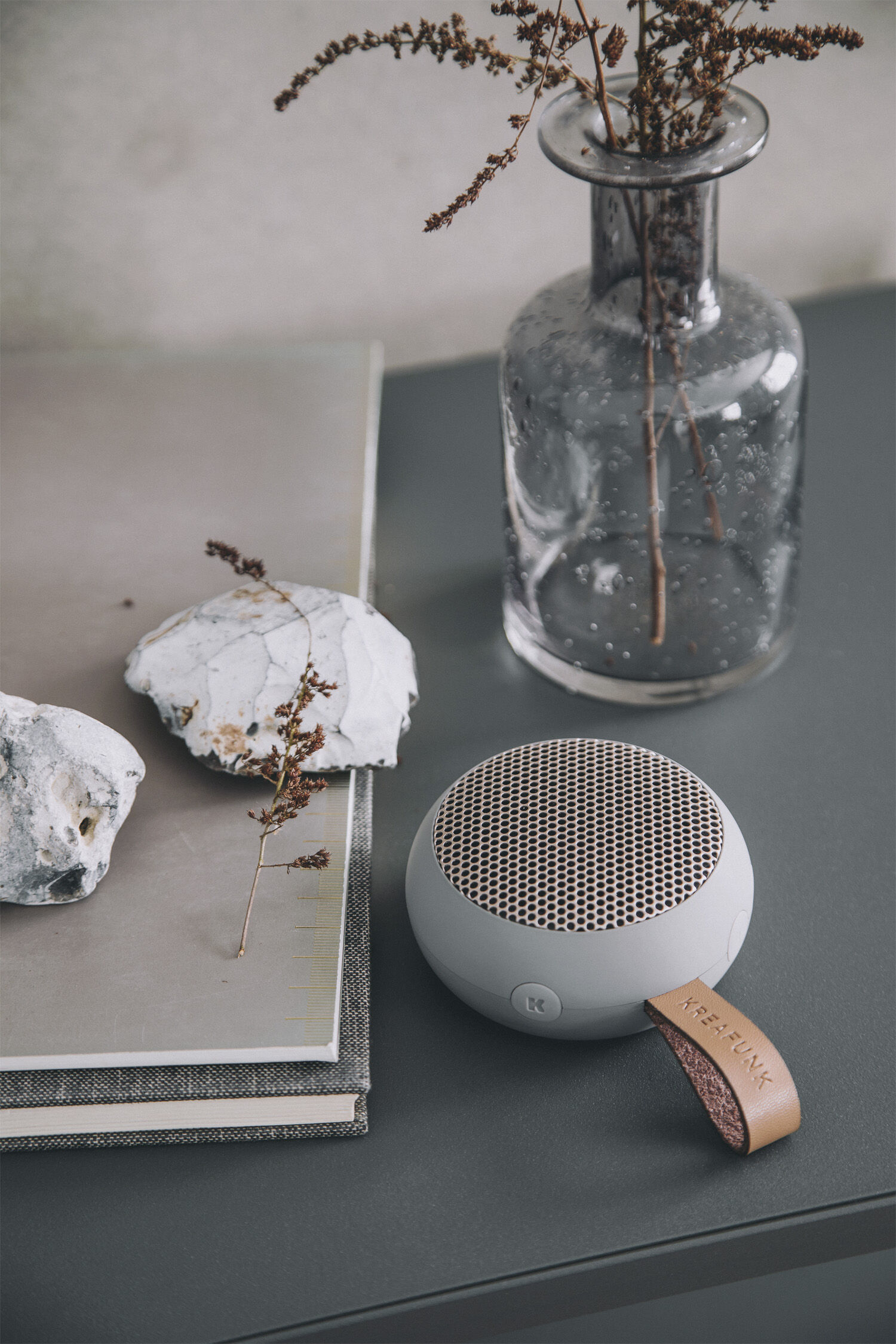 aGO, cool grey w. rose gold grill, BT