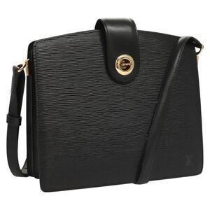 Louis Vuitton Capucines