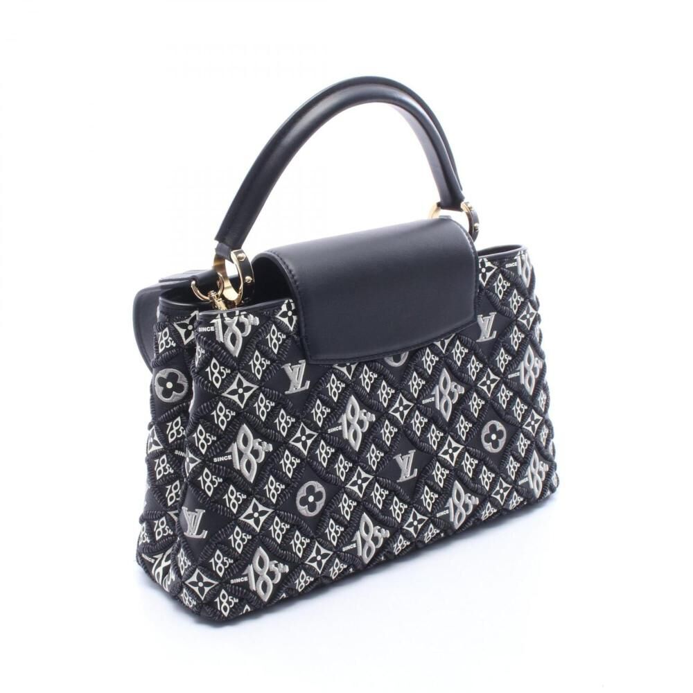 Louis Vuitton Capucines