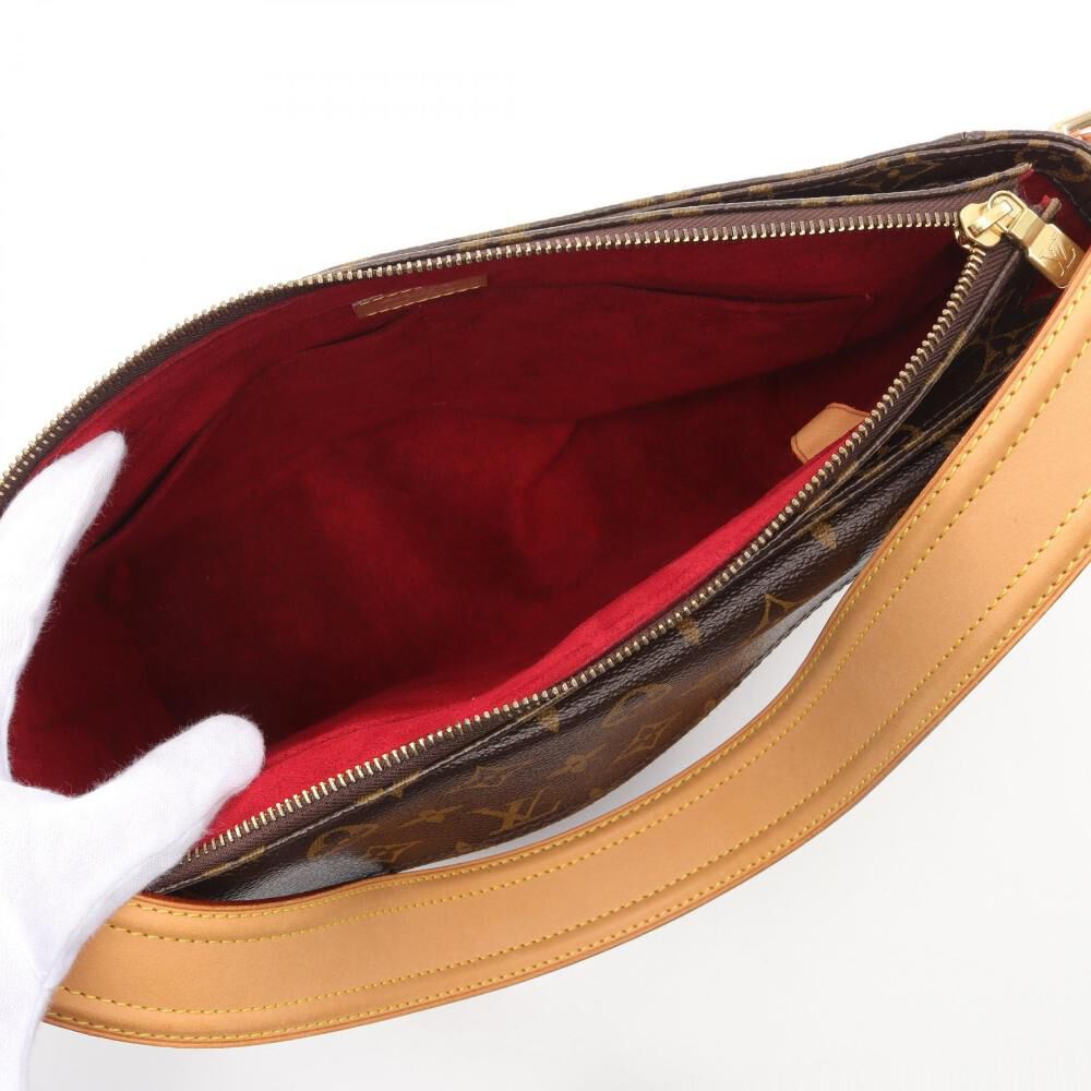 Louis Vuitton Shoulder Bags