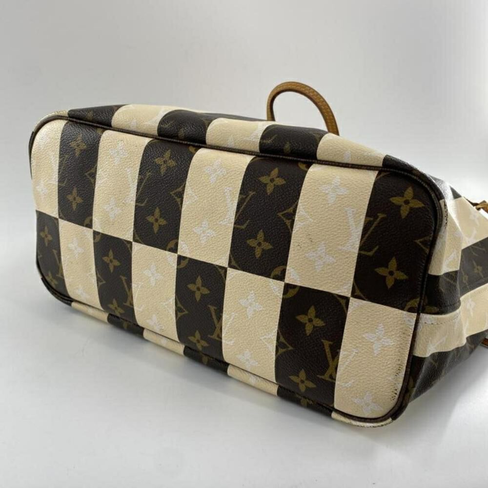 Louis Vuitton Neverfull