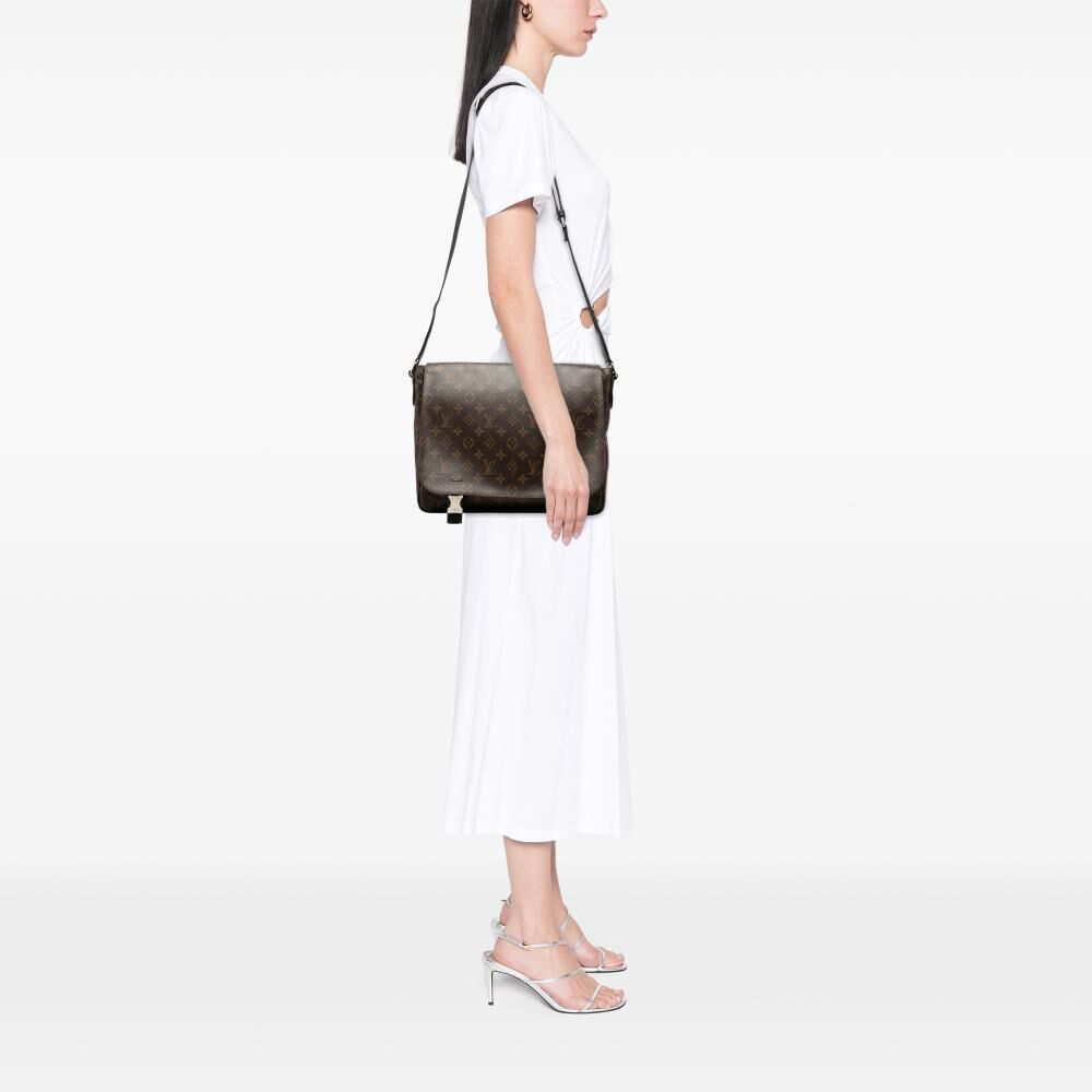 Louis Vuitton Crossbody Bag
