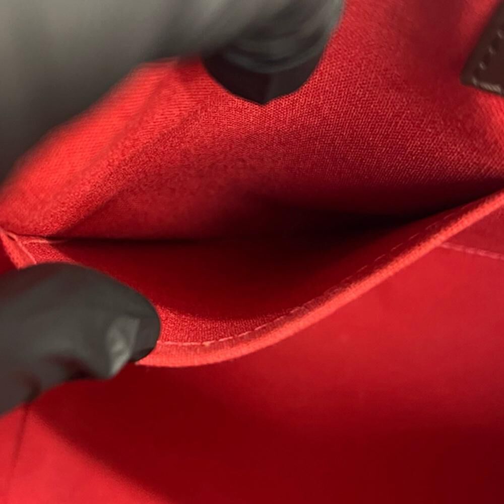 Louis Vuitton Westminster