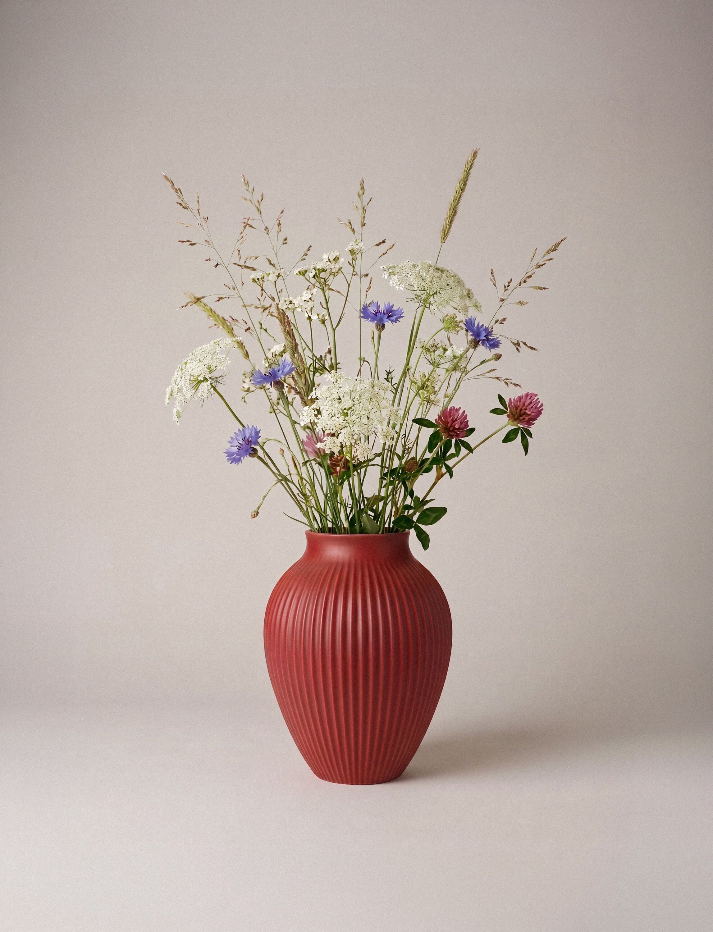 Knabstrup vas H 20 cm ripple soft cherry red