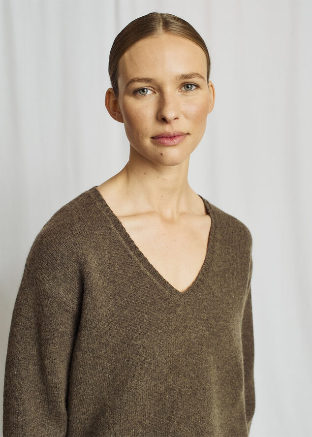 BS Isidora Regular Fit Knitwear