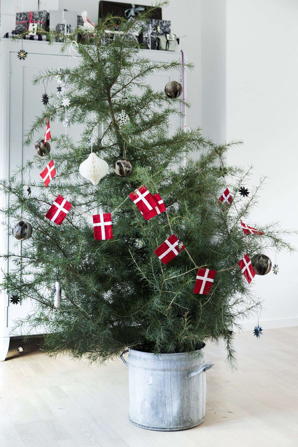 Lille flagranke med Dannebrogsflag