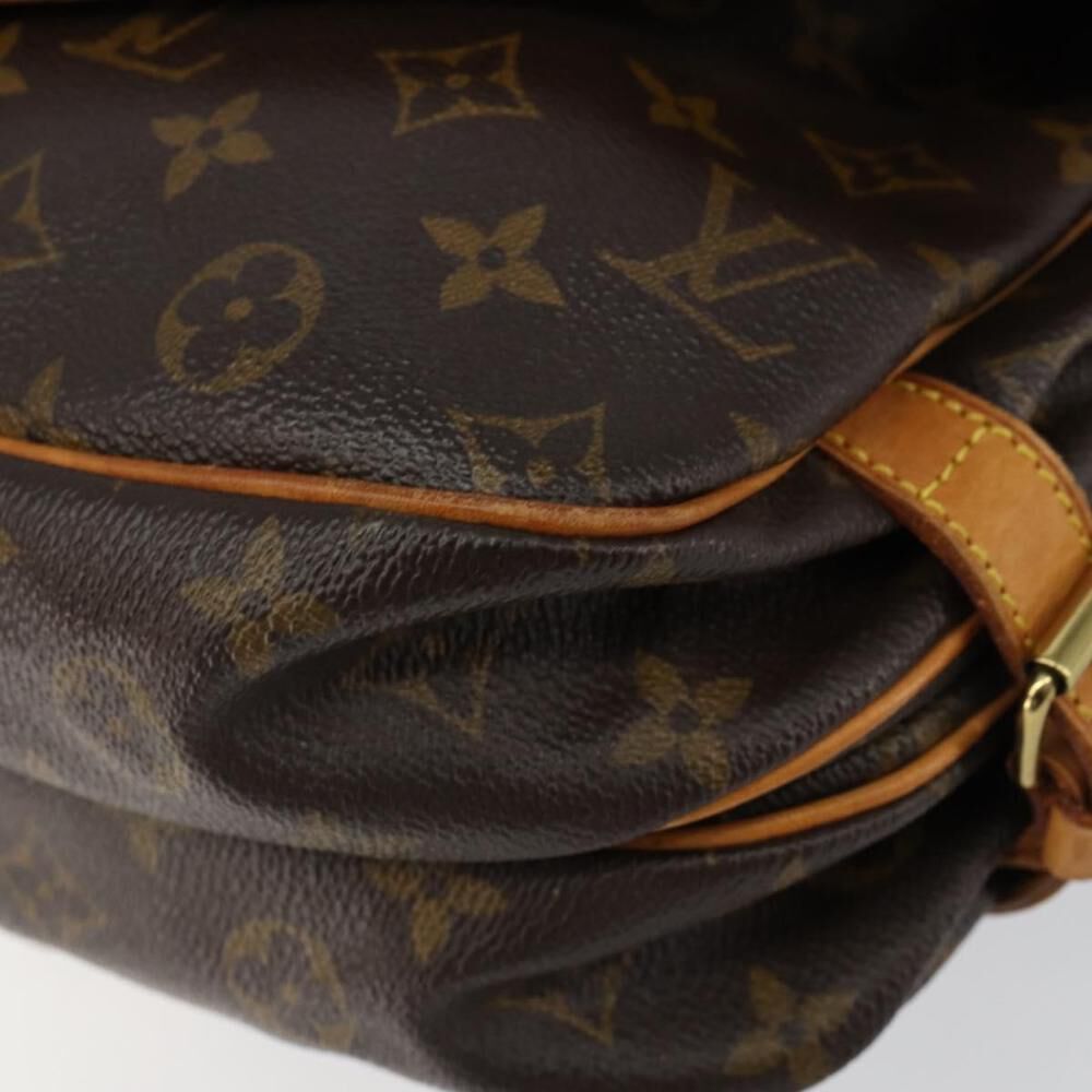 Louis Vuitton Saumur