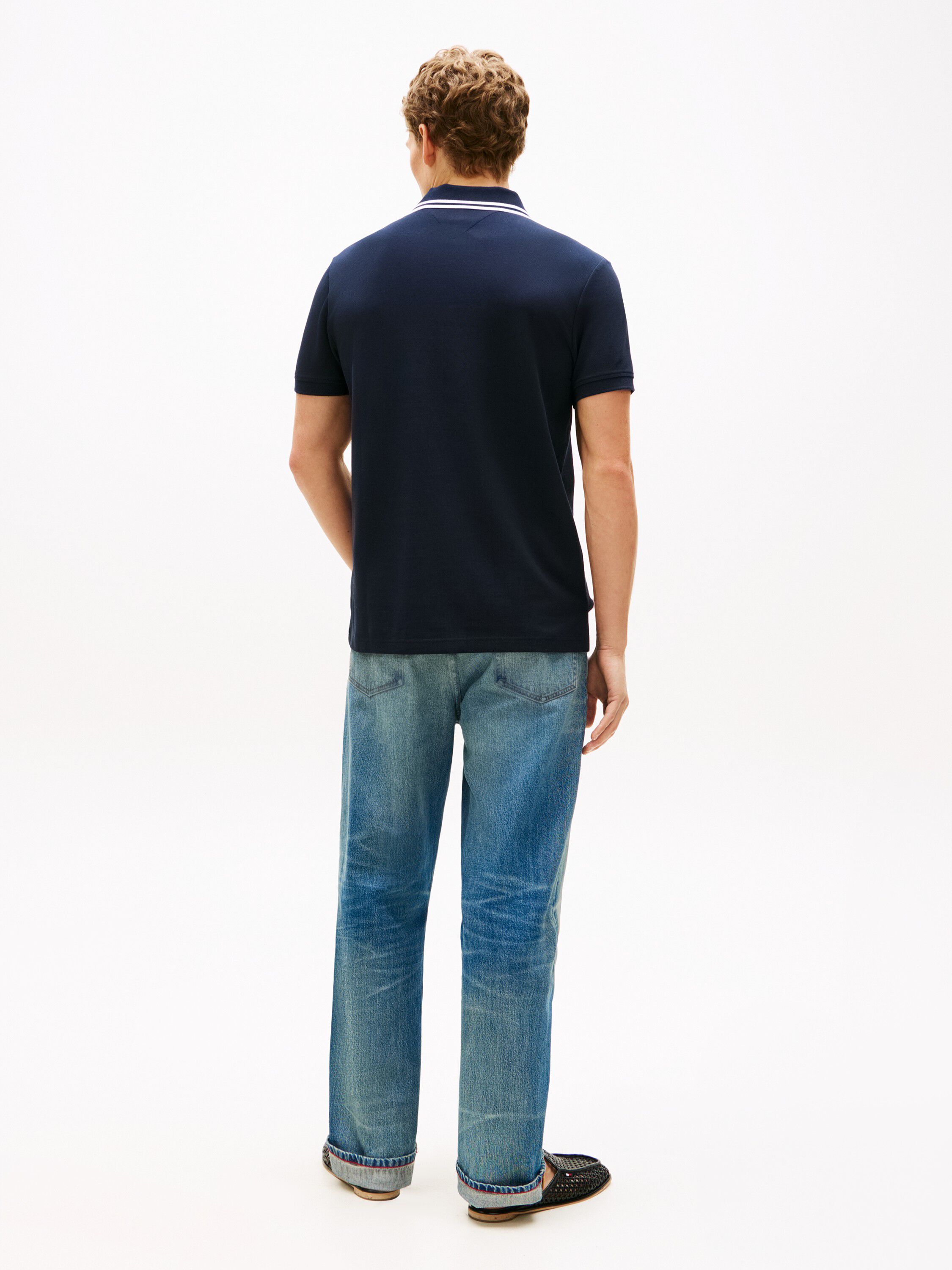 Regular Fit Crest Appliqu&eacute; Polo Shirt