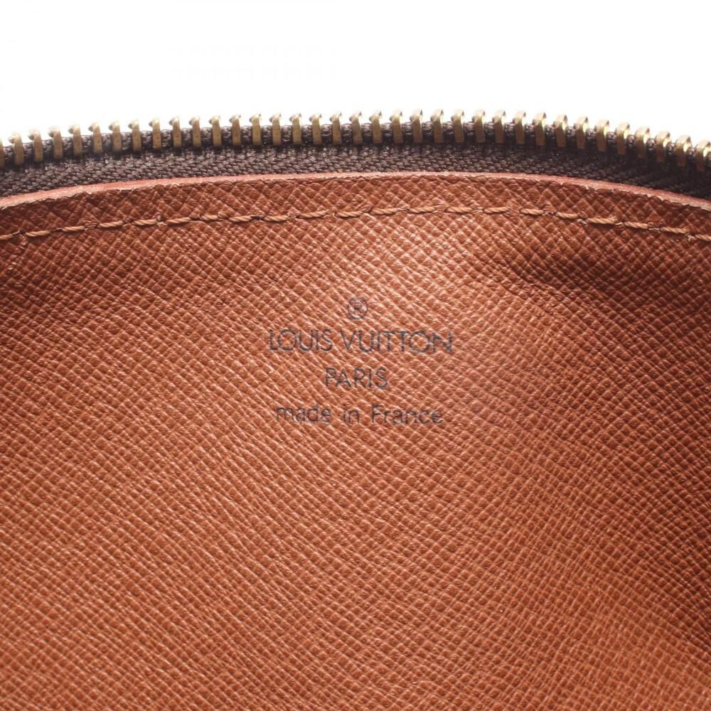 Louis Vuitton Papillon